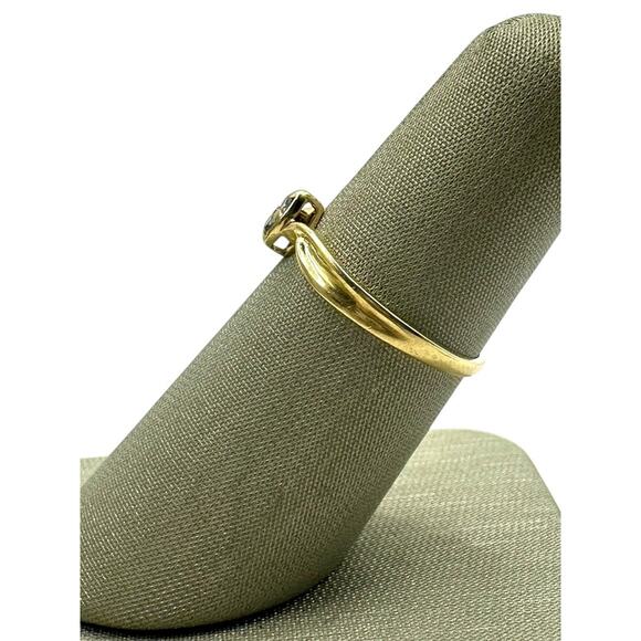 10K Yellow Gold & Diamond in Marquise Setting Ring (13175) - Picture 4 of 6